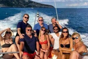 L’amico della Boschi vuol far pagare i lifting allo Stato