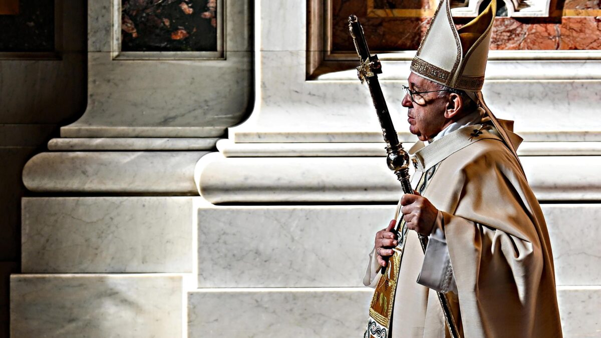 Il Papa fa il no global: «La proprietà privata non è un diritto intoccabile»