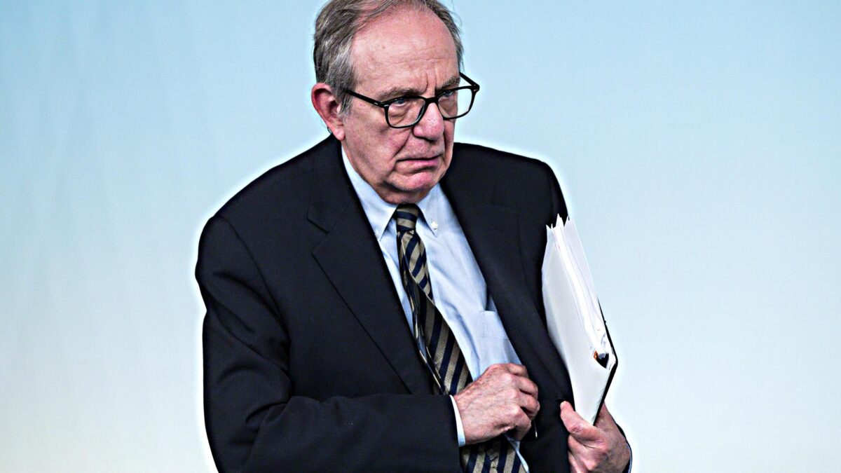 Padoan in Unicredit viola la sua legge
