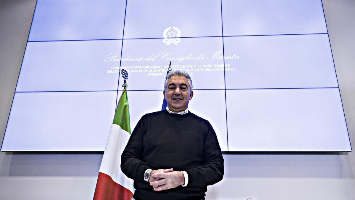 Le siringhe sono d’oro ma non hanno la «sicura»