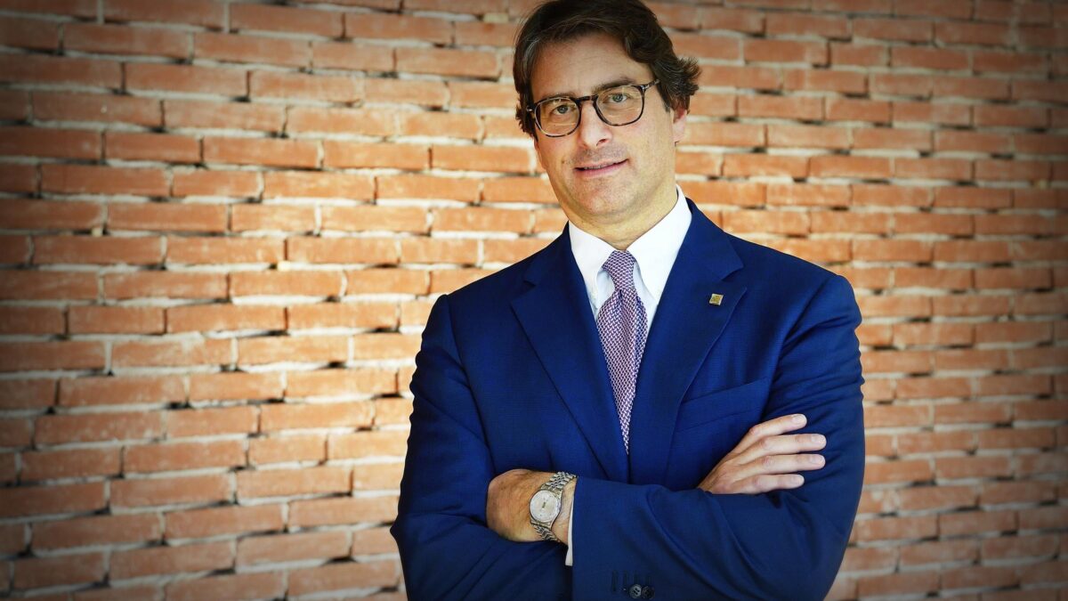 Banca Intesa accetterà bottiglie di vino a garanzia dei prestiti