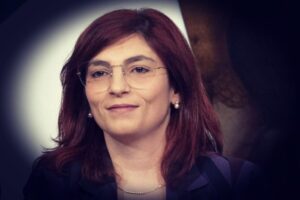 Il premier non vuol mollare i Servizi e ritenta il blitz per la cyber security