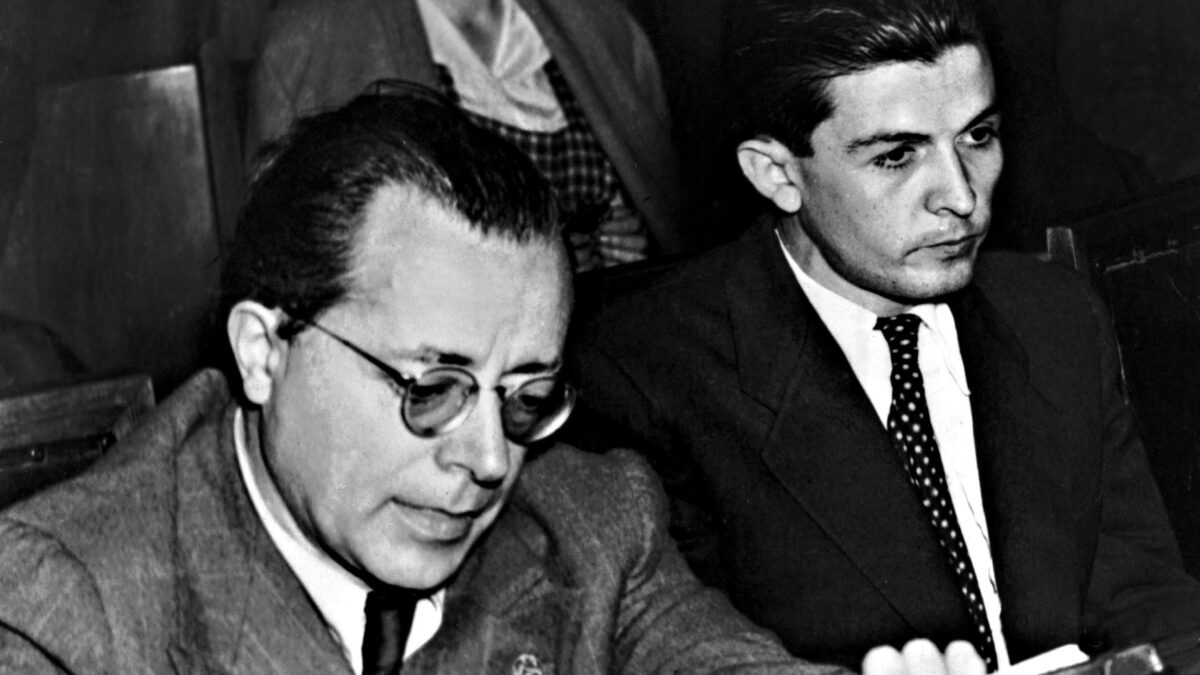 «Fondi neri e aperture al fascismo: ancora troppi buchi nella storia del Pci»