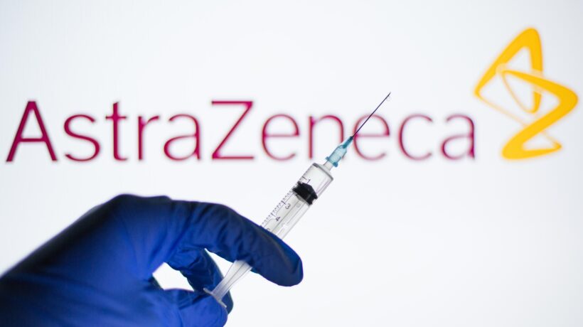 Il piano europeo dei vaccini è un flop ma Bruxelles incolpa Astrazeneca