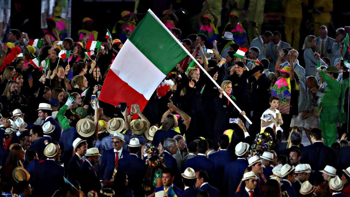 Il governo manda gli atleti italiani ai Giochi di Tokyo senza il tricolore