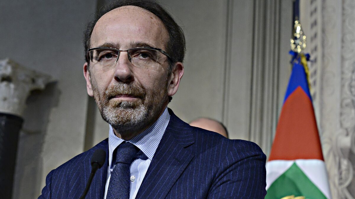 L’artefice del soccorso socialista è un fan dell’Europa e dei massoni