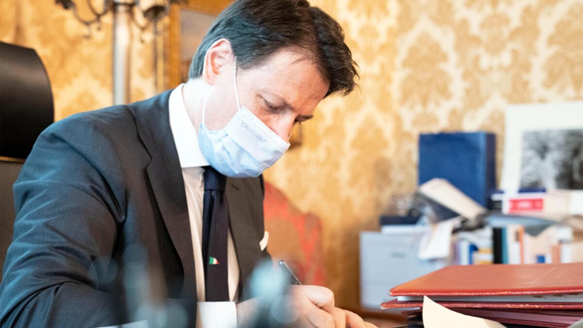 Anche i giudici appoggiano la ribellione contro i dpcm