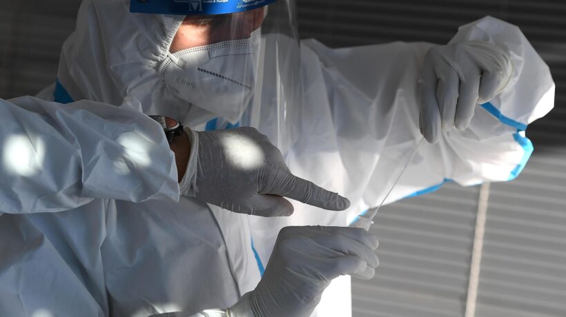 Ci trattano come sudditi da blandire. Sull’epidemia vogliamo trasparenza