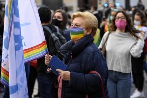 Palazzo Chigi scatena la propaganda Lgbt per la legge bavaglio