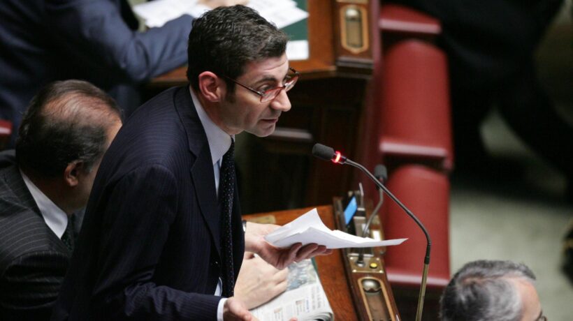 Condannato l’ex deputato Volontè: «corrotto da azeri»