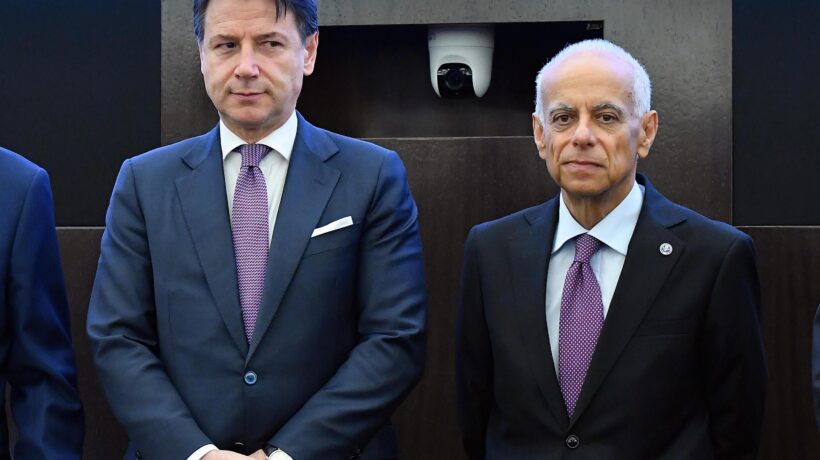 Le trame di Conte dietro le quinte
