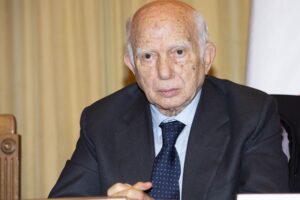 Cirino Pomicino: «Le crisi di governo? Noi dc almeno sapevamo farle bene»