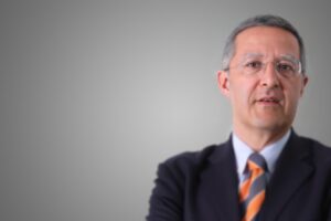«È la fase terminale della democrazia»