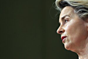 L’Ue ha stufato persino i tedeschi. «Sul Covid ritardi e incompetenza»