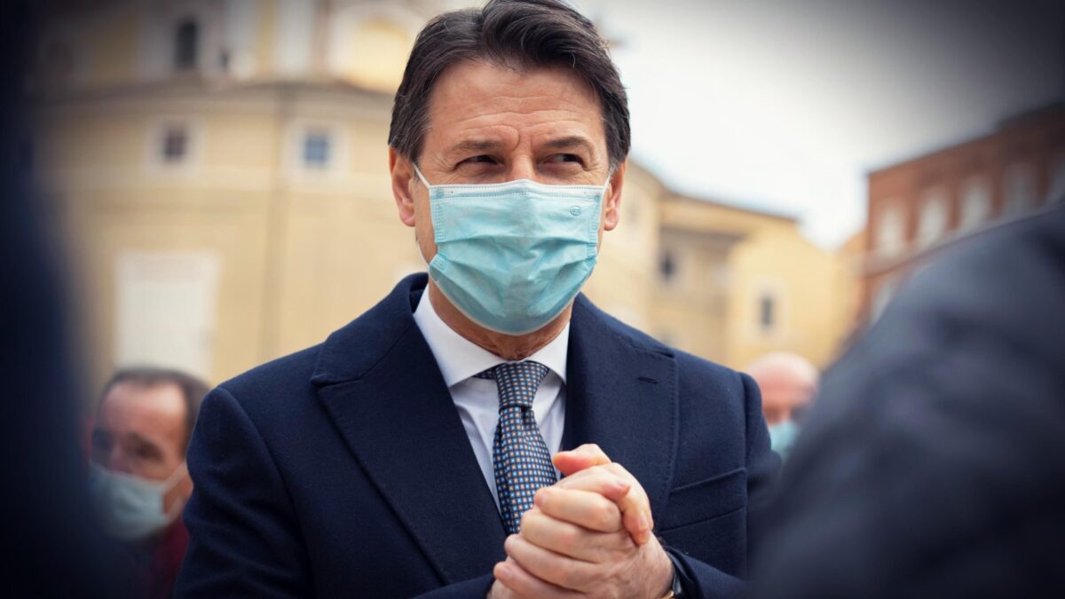 Conte tenta il tris coi nuovi Scilipoti