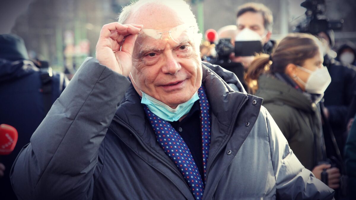 Vaccino rischioso per gli ex infetti. Galli: «Così si fanno dei disastri»