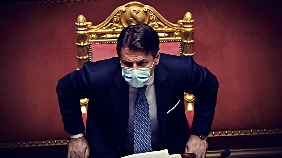 Conte usa ristori e fisco per raccattare senatori