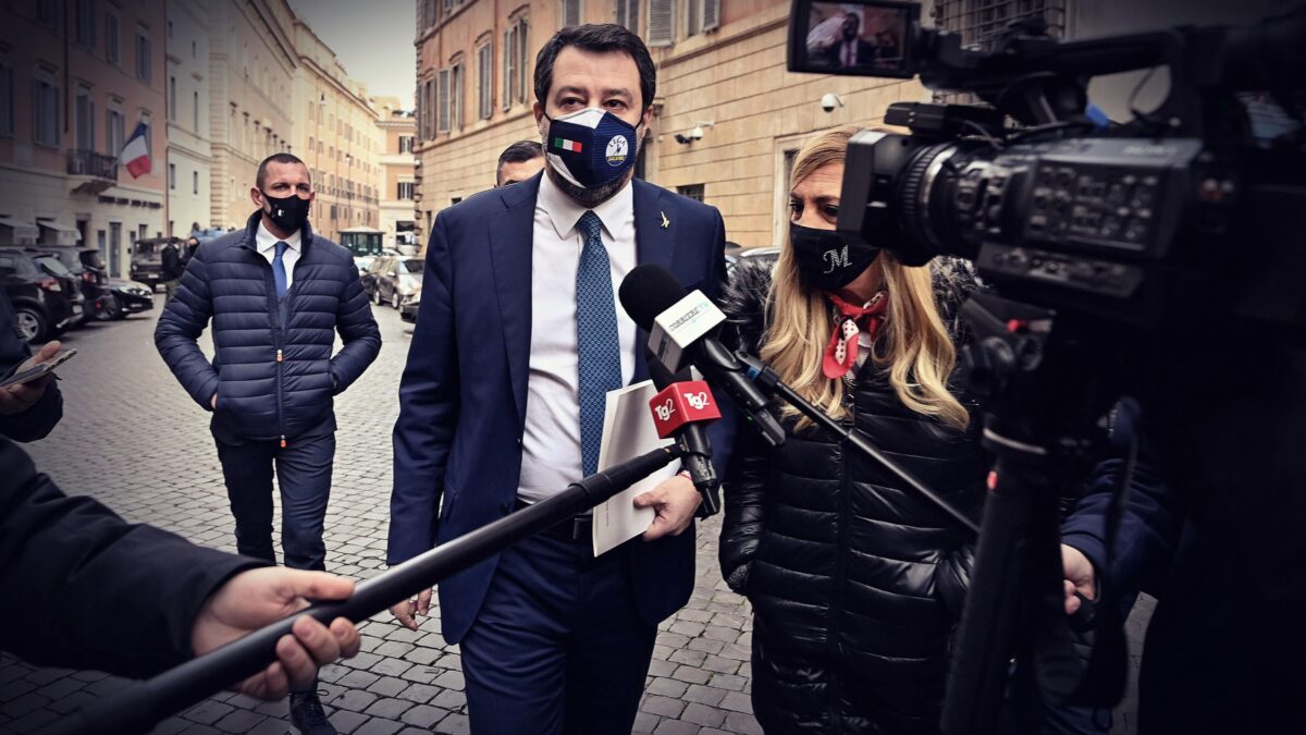 Salvini all’avvocato: «Andate a casa, è ora»