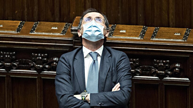 Boccia baratta il lockdown per un solo voto