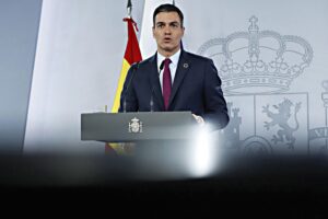 L’Europa batte cassa con la Spagna. «Se volete il Recovery tagliate le pensioni»