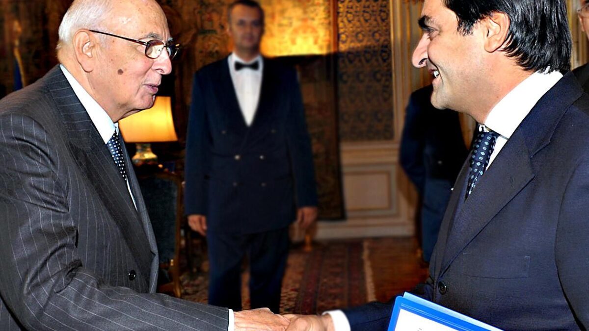 «Napolitano il regista contro Berlusconi»