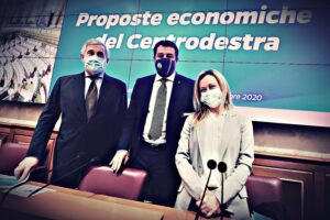 Il centrodestra si compatta: chiede di tornare alle urne e attende il flop del mediatore