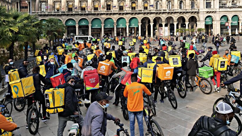 La Procura: «Regolarizzare tutti i rider»
