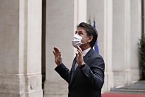 Per chiudere tutto bastava Conte