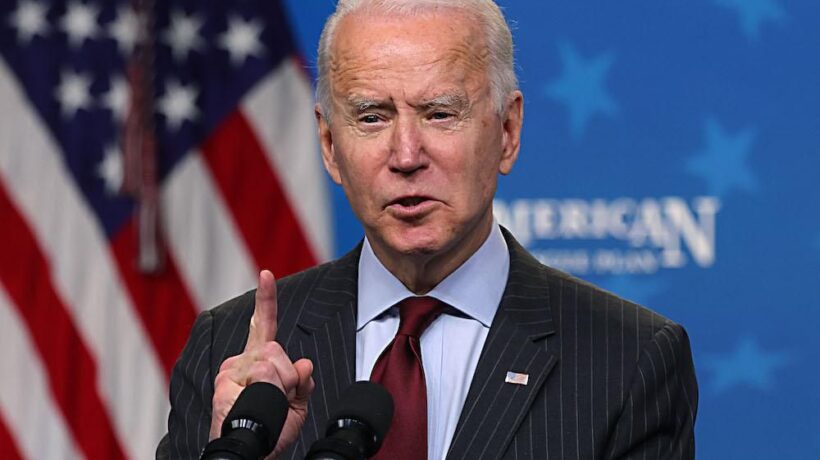 Biden ridà il via alle «guerre giuste». Bombe sulla Siria
