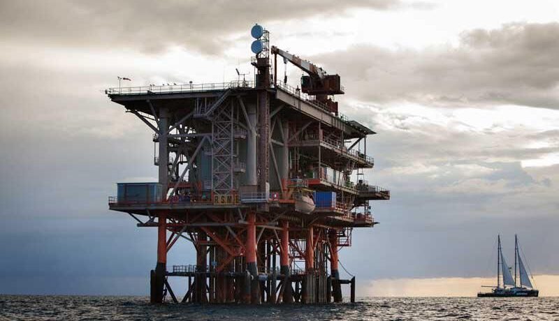 Pd e grillini paralizzano l’Italia sulla transizione energetica