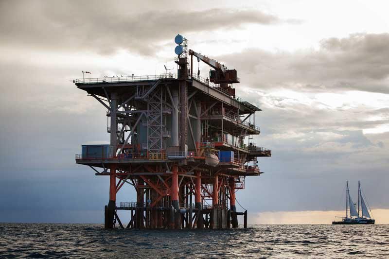 Pd e grillini paralizzano l’Italia sulla transizione energetica