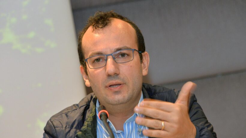Alfonso D’Ambrosio: «Io, preside No Covid. Ho salvato la scuola e lo Stato mi punisce»