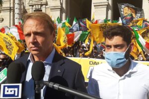 Francesco Lollobrigida: «Macché transizione Il simbolo del governo è la transumanza»