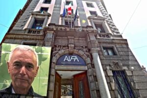 «Via libera agli anticorpi monoclonali e alle linee guida per curarsi a casa»