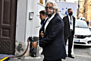 Psicodramma grillino. No a Draghi al 90% ma pronti a cambiare se c’è aria di elezioni