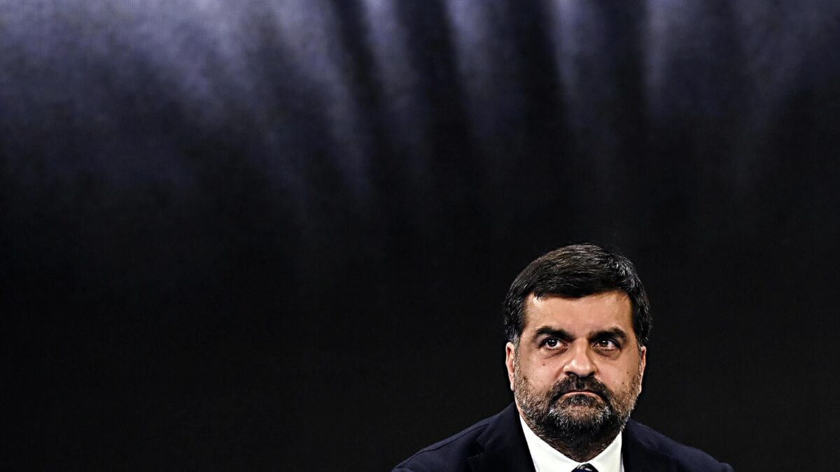 «Contatti con il consigliere del Colle quando seppi del trojan nel telefono»