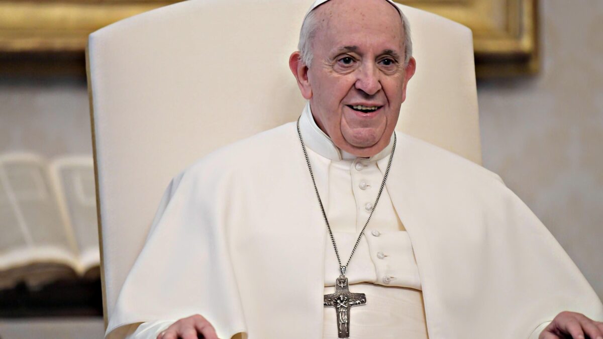Metà Papa boys all’attacco di Draghi. Inizia la guerra di Cei e «contiani»