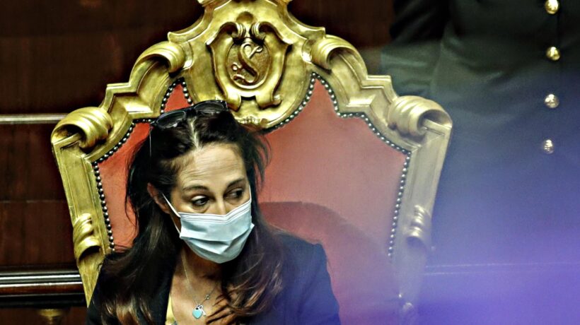 Nel M5s si agita una fronda-farsa. «Protestano per avere poltroncine»