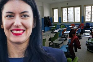 Bocciata la scuola modello Azzolina: «Rapido ritorno all’orario normale»