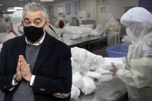 Nelle carte dell’inchiesta gli scoop della «Verità». «I broker in fibrillazione»
