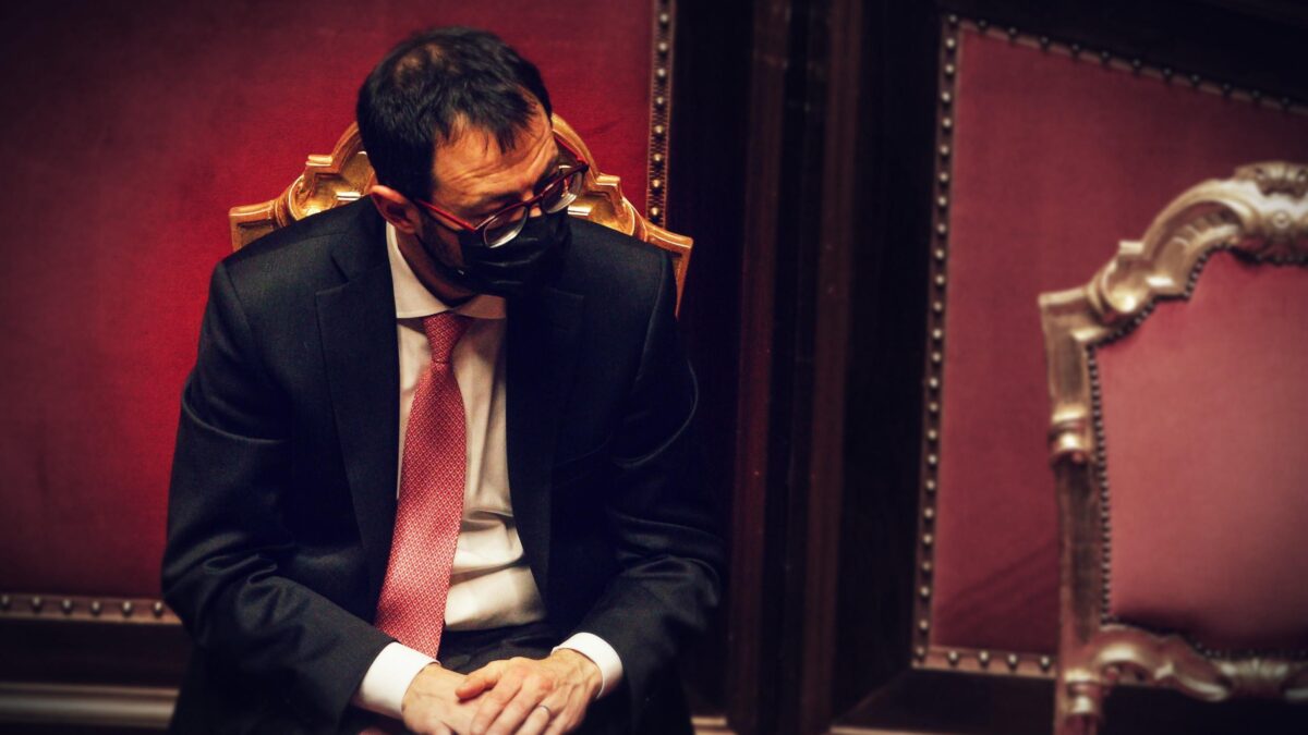 Patuanelli boccia anche l’etichetta Ue