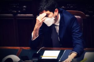Prezzi al ribasso e metodo Speranza. Ecco perché ora elemosiniamo le dosi