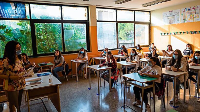 Messo alla gogna a 11 anni per la mascherina