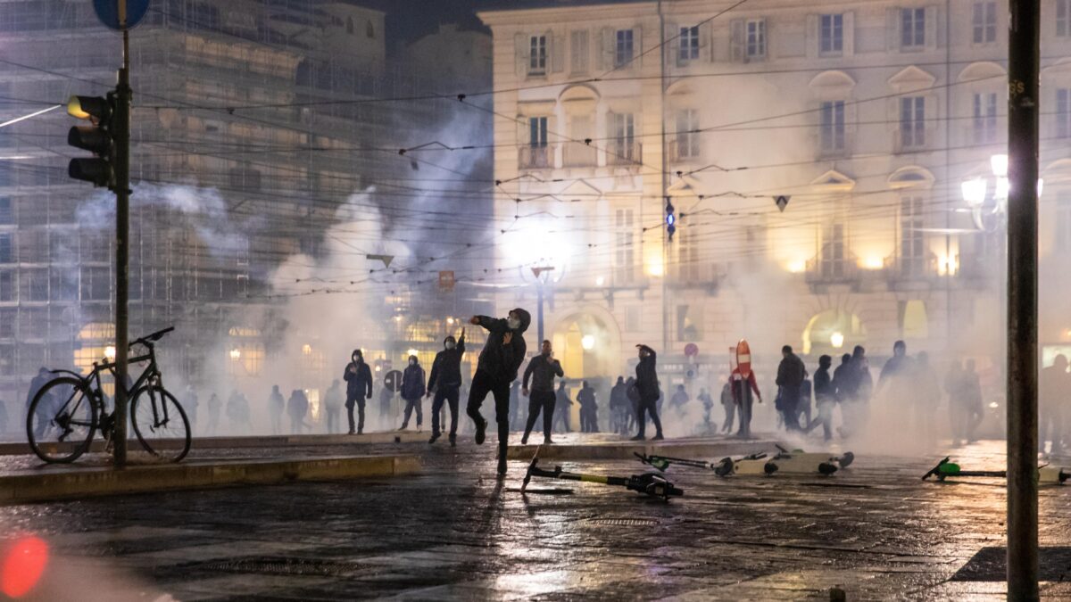 Quei «figli dello ius soli» che rubano e devastano