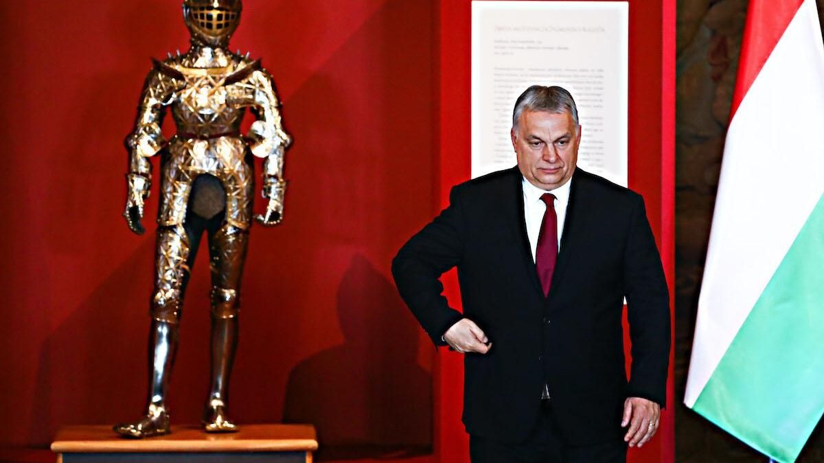 Ora Orbán tende la mano a Salvini. Un blocco a destra del Ppe è possibile