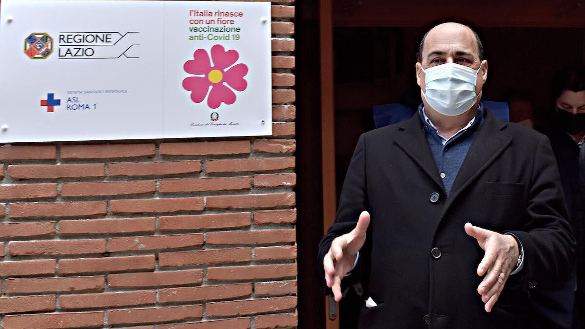 Pronta l’autorizzazione a Reithera. Ma non c’è il farmaco da produrre