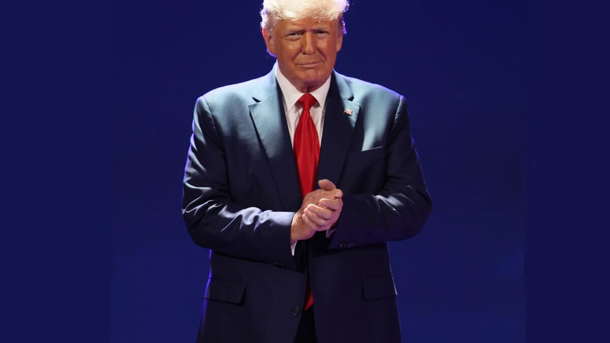«Trova la frode sui voti in Georgia». La frase che Trump non ha mai detto