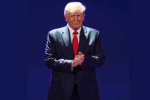 «Trova la frode sui voti in Georgia». La frase che Trump non ha mai detto