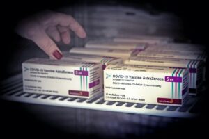 Frigoriferi pieni di vaccini. Mancano ancora i vaccinatori