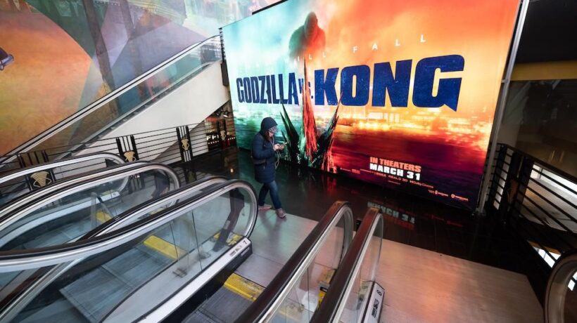 Basta coi film impegnati tutti vogliono vedere «Godzilla contro Kong»